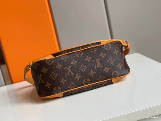 Cheap LOUIS VUITTON ODEON 0823